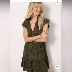 NWOT SUNDRY Women’s S Olive Green Short Femme Dress